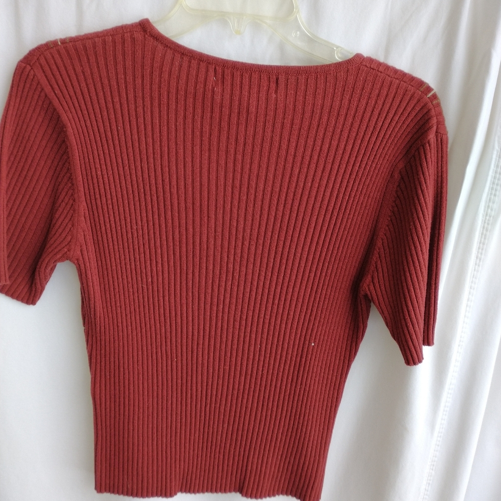 Sweater - Picture 2 of 2